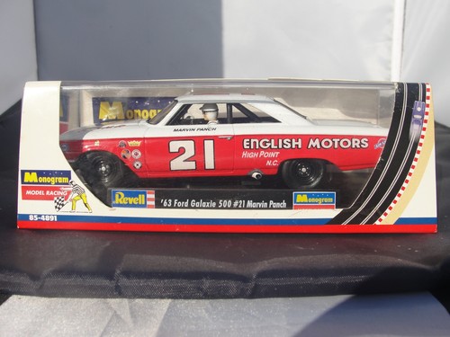 Revell ford galaxie 500 - 63,