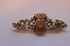 LES BAUX       WW1  sweetheart brooch   battlefield  souvenir