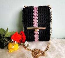 Small Beauty Crochet little Every Occasion Purse 