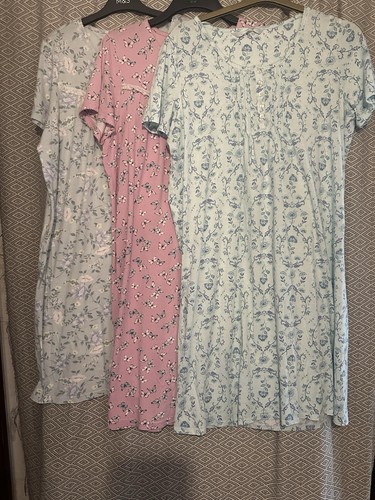 Bon marche nighties 100 - 3, 100%