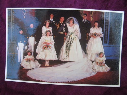 Vintage postcard royal - postcard:,
