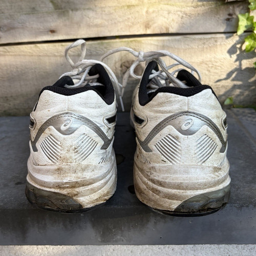 Asics 1000 cricket spike - asics,