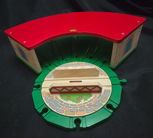 Brio wooden roundhouse - brio,