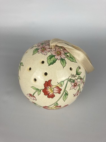 Vtg hanging potpourri sachet - vtg,