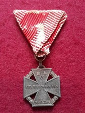 Austro-Hungarian 1914-1918 Karl I Frontline Soldiers Cross.