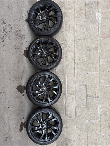 Land rover discovery sport - land,
