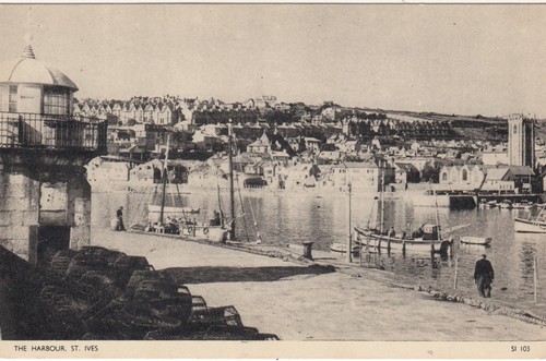 Postcard the harbour ives - st,