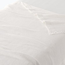 MUJI Waffle Weave Blanket