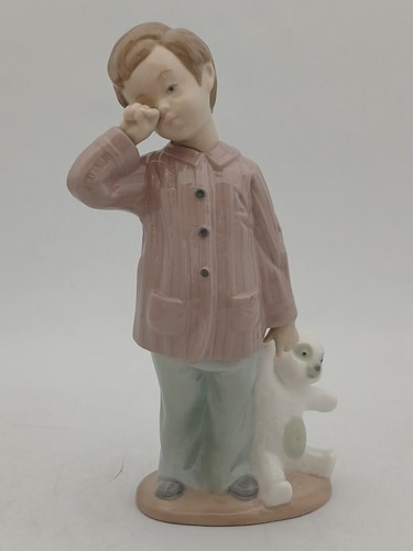 Nao lladro sleepy - nao, boy