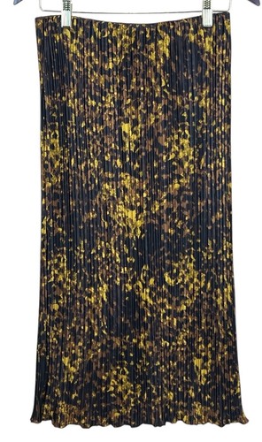 Rails stella accordion pleat