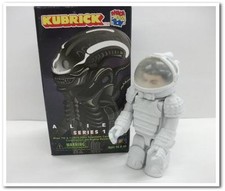 ALIEN SERIES 1   KUBRICK - NOSTROMO SUIT RIPLEY MINT SEALED