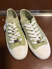 Peacocks Ladies Green & White Plimsolls Size 6 - New with Tags