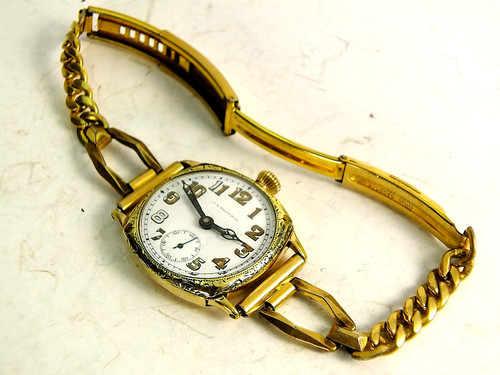 Vintage mid size 15j - vintage, tavannes