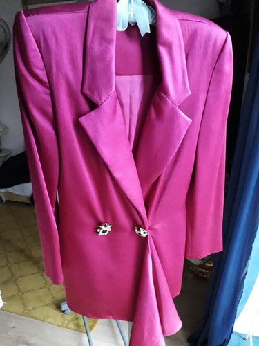 Ladies magenta double breasted - double,