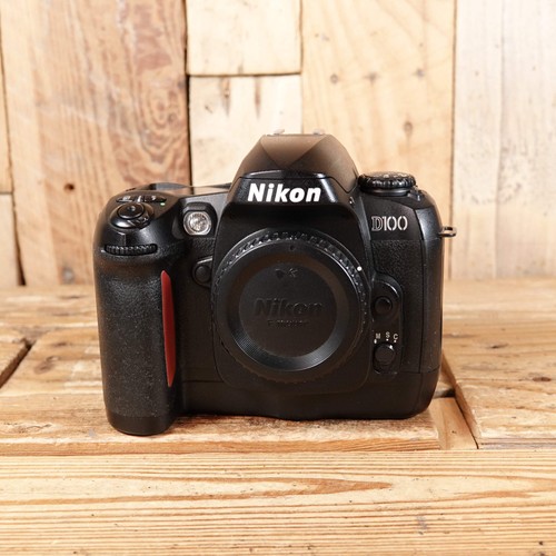 Used nikon d100 camera body - used,