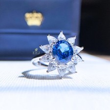 4.50 Ct Oval cut Natural Blue