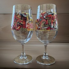 2 Madri Pint Glasses Street