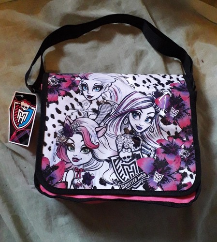 Bnwt monster high messenger - bnwt,