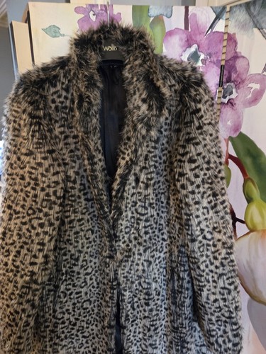 Beautiful grey leopard print - leopard,