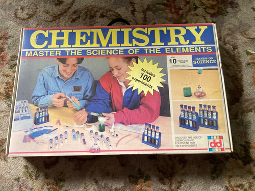 Vintage chemistry set 100 - chemistry,