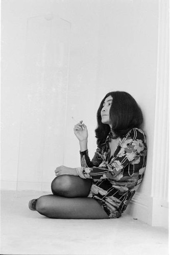 Yoko ono home during - yoko, john