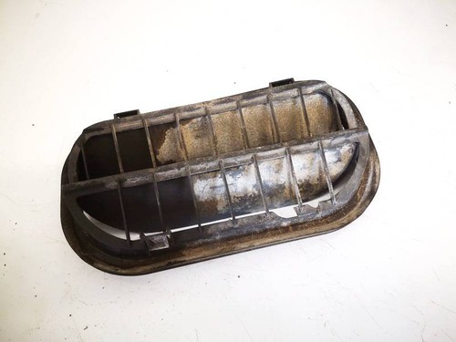 6r0819465 air intake panel - ,