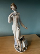 Lladró 5197 “Female