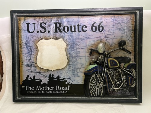 Route motorcycle wall - route,