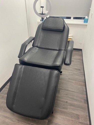 Beauty treatment massage bed - beauty,