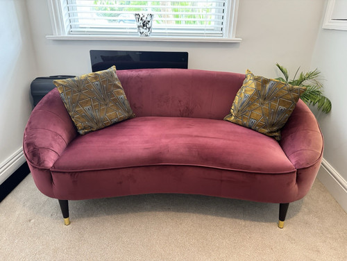 Dfs aida red velvet seater - aida, 2