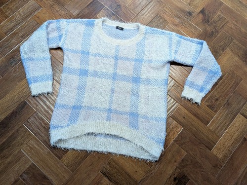 Fluffy pastel blue pink - f&f,