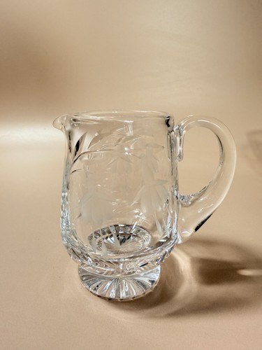 Stuart crystal cascade milk - stuart, "cascade"