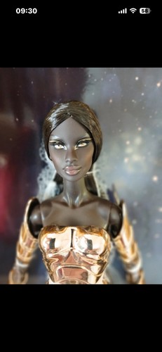 Nude fashion royalty - fashion, nu