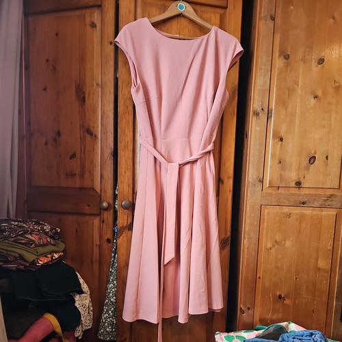 Dress tells blush pink - blush,