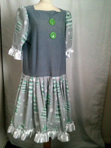 Reduced panto dame snowy - reduced,