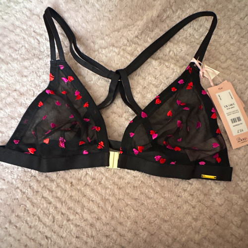 Boux avenue heart triangle - avenue,