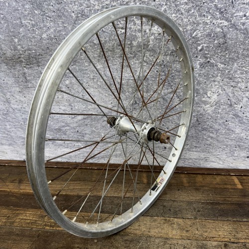 Vintage bmx front wheel - gt,