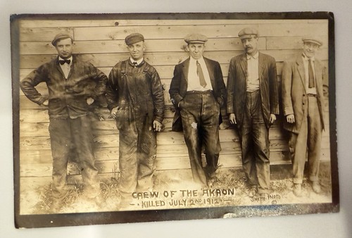 Rppc crew the airship akron - airship,