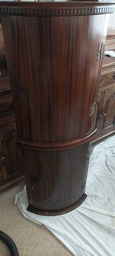 Bowfront mahogany corner - bowfront,