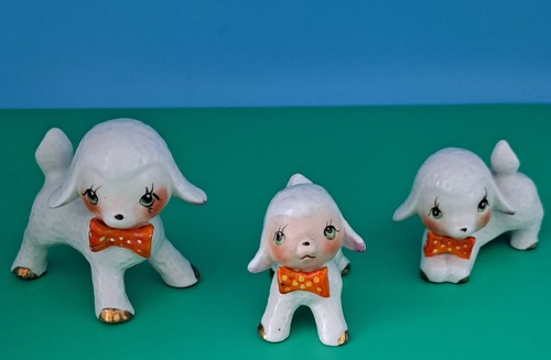 Vintage kitsch ceramic lamb - vintage,