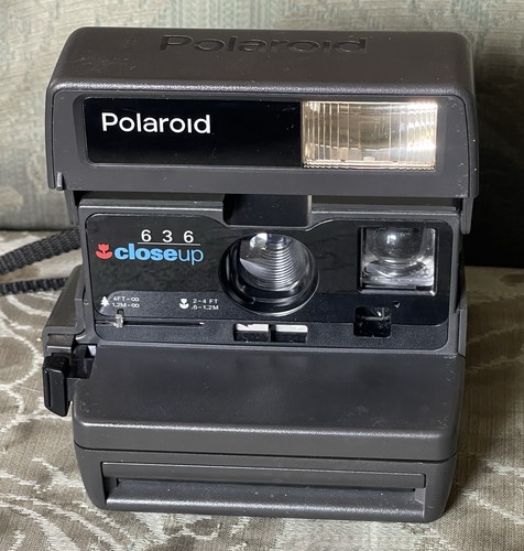 Polaroid 636 close instant - polaroid,