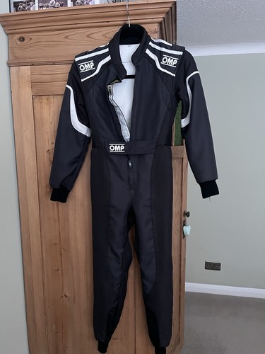 Omp kart race - omp, suit