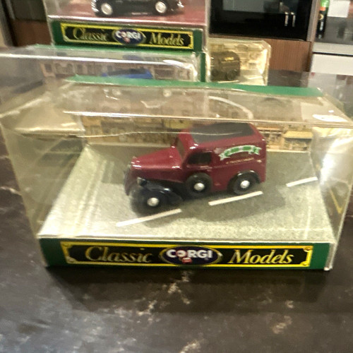 Corgi classic models - classic,
