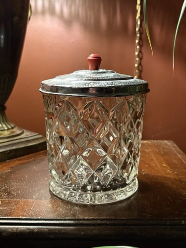 Vintage pressed glass - , biscuit