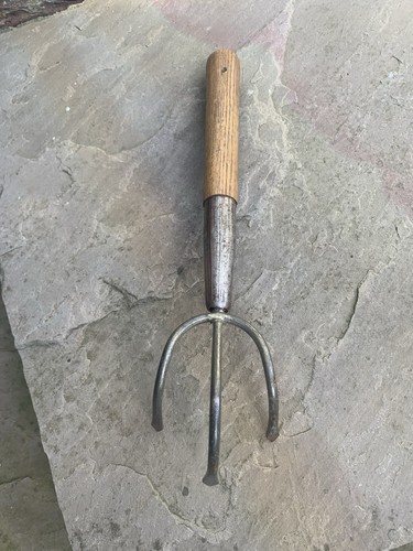 Vintage hand cultivator claw - hand,