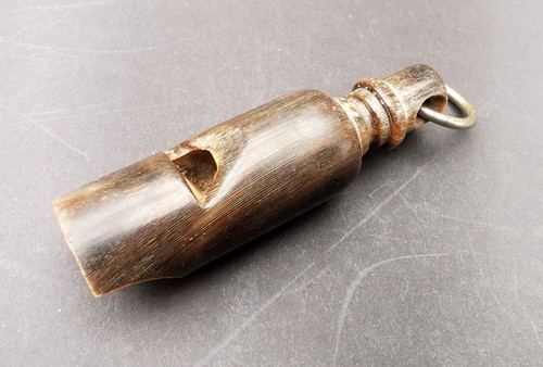 Good antique bovine horn - good,