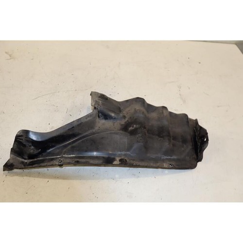 Left rear wheel arch - wheel,