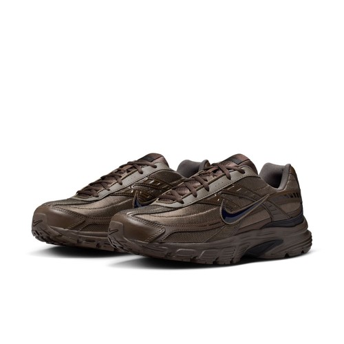 Nike sportswear initiator - sportswear,