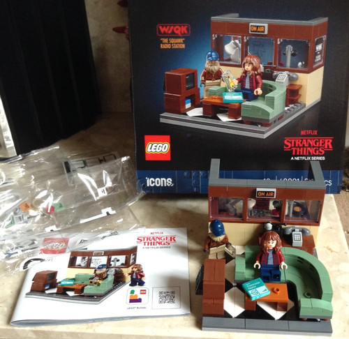 Lego stranger things 40891 - stranger,