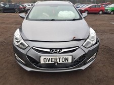 2014 HYUNDAI I40 ESTATE WINDSCREEN 861103Z620